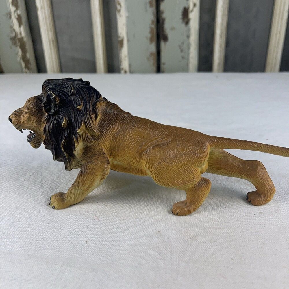 Vintage 9" AAA Male Lion Toy Figure Heavy PVC Rubber Snarling Red Eyes - Picture 6 of 9